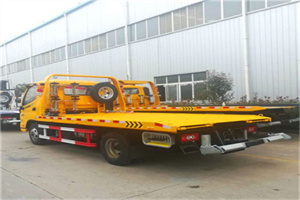 建华区附近拖车救援搭电