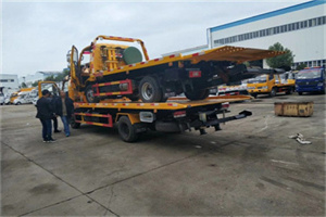 建华区同城汽车补胎