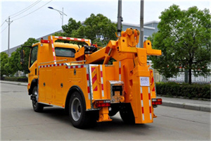 建华区高速路拖车费